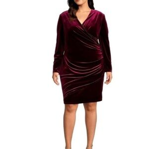 Alex Marie Plus Nikki Surplice V-Neck Stretch Velvet Social Dress Size 24W NWT